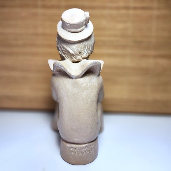 Clown Figurine Austin Production Boy Vintage 1980 Jester Clown Boy Sculpture - Picture 6 of 9